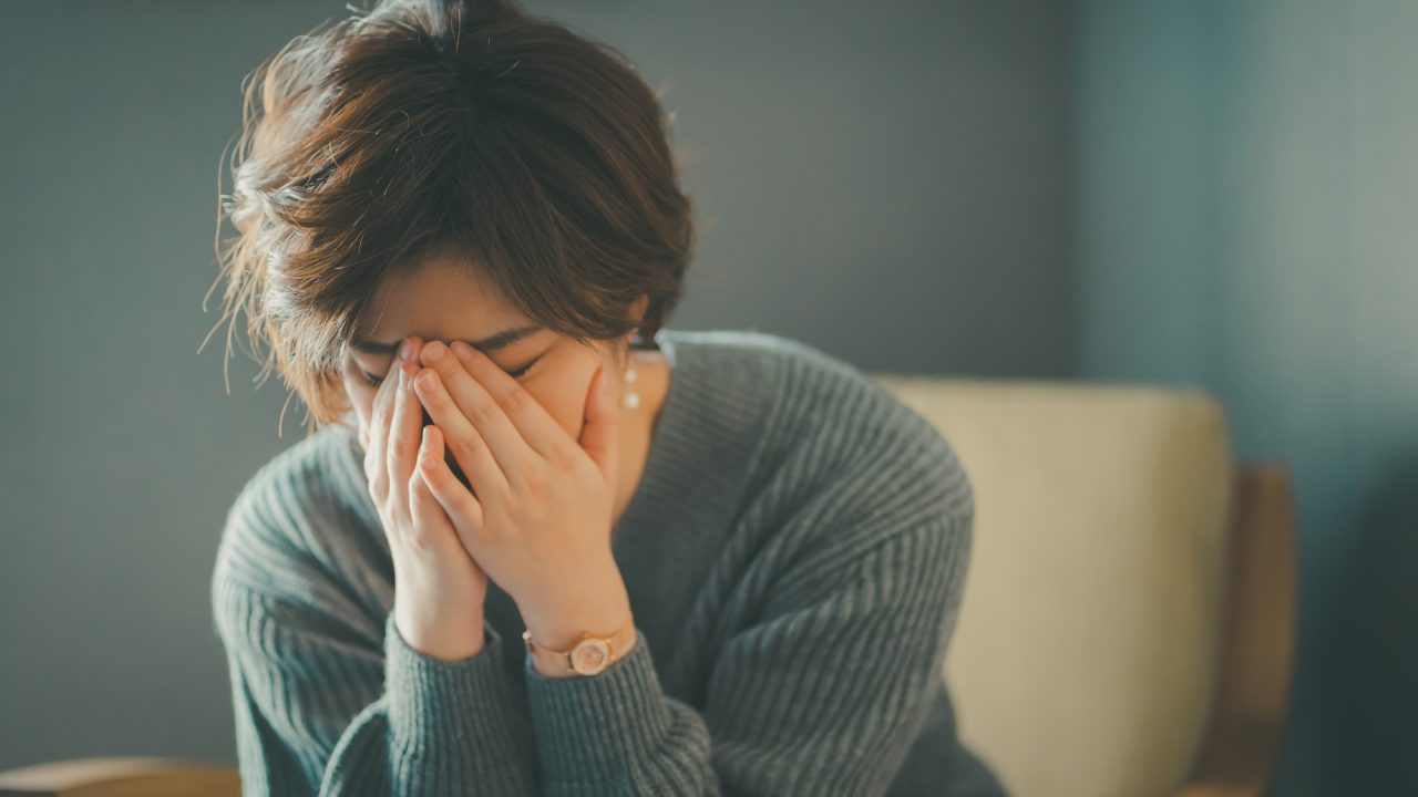 女性/落ち込む